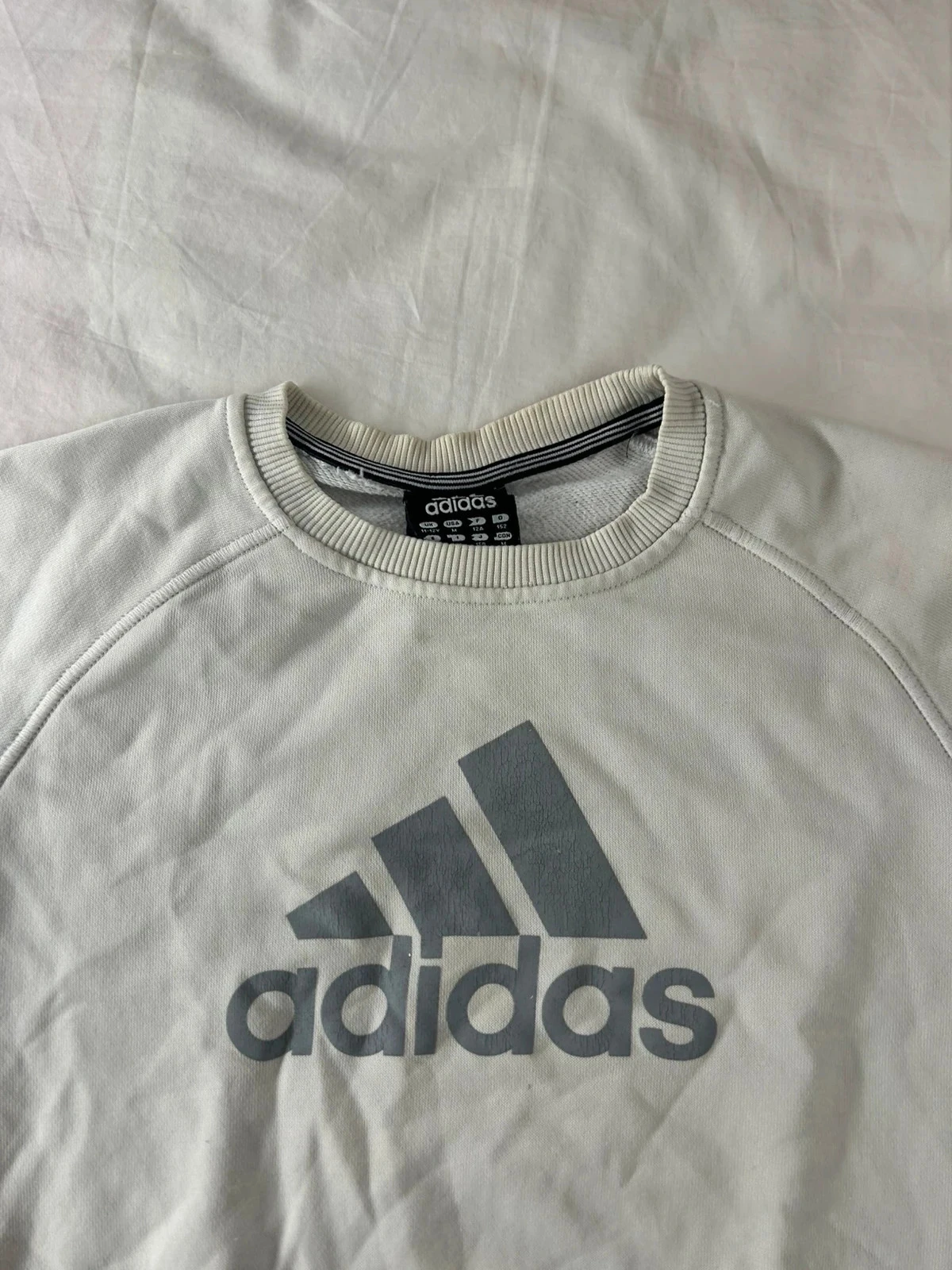 Vintage white adidas retro 90s 2000s style sweater – photo 5